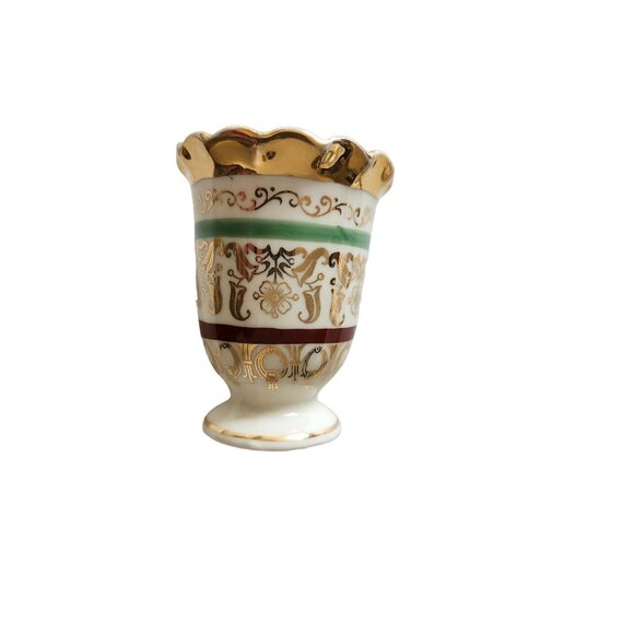 Victoria Small Czechoslovakia Scalloped Hand decorated 24K - Picture 2 of 6